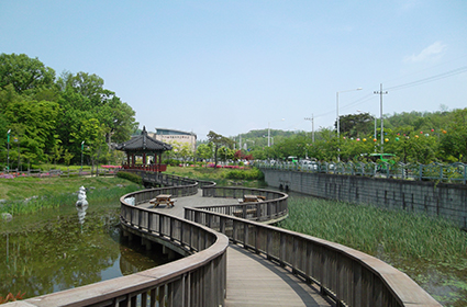 Tomb of Jeongseon Princess · Gungdong Reservoir Ecological Park