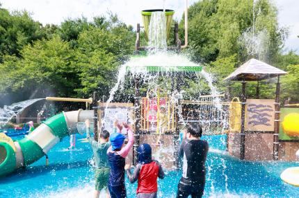 덕의근린공원물놀이장 의 이미지